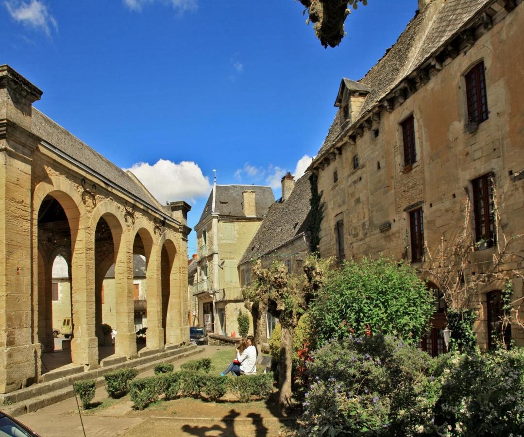 Petite Maison En Pierre Au Coeur Du Perigord Noir Proche De Sarlat Et Rocamadour Salignac Eyvigues Bagian luar foto