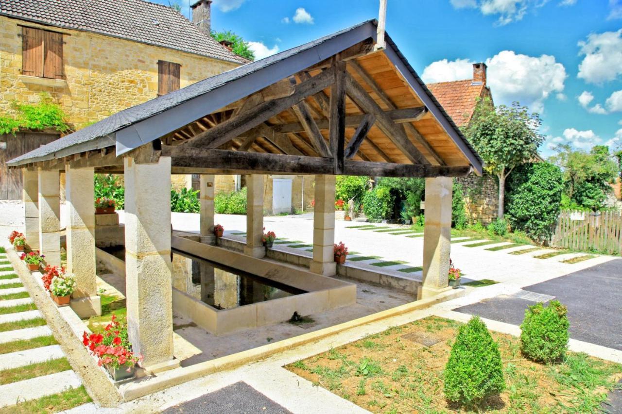 Petite Maison En Pierre Au Coeur Du Perigord Noir Proche De Sarlat Et Rocamadour Salignac Eyvigues Bagian luar foto